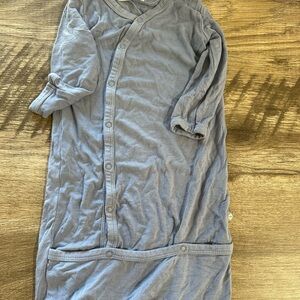 Kyte baby gown size 0-3 month